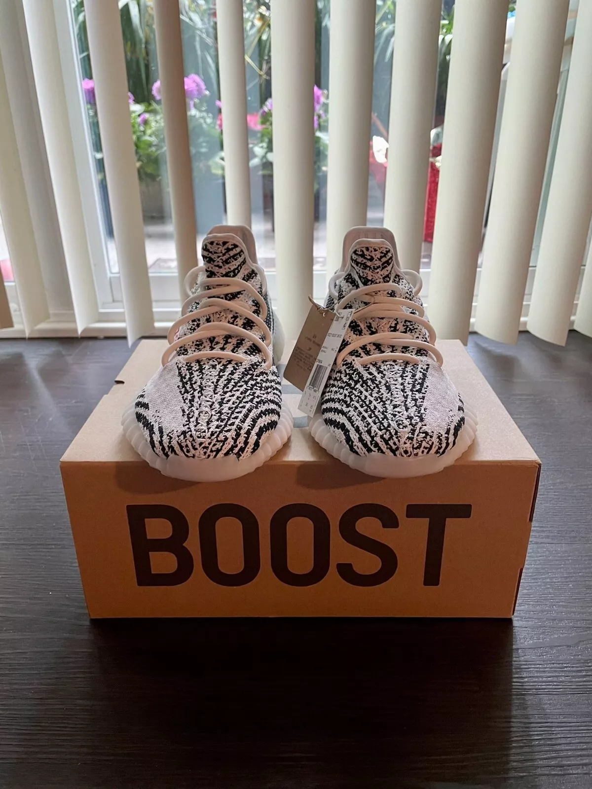 AH Adidas Yeezy Boost 350 V2 Zebra Real Boost review Jack 02
