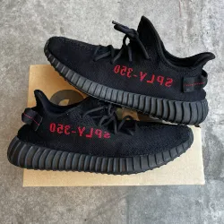 AH Adidas Yeezy Boost 350 V2 Black/Red Real Boost review Tamara Smith 02