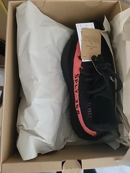 OG 350 V2 adidas Yeezy Boost 350 V2 “Core Black Red” review 