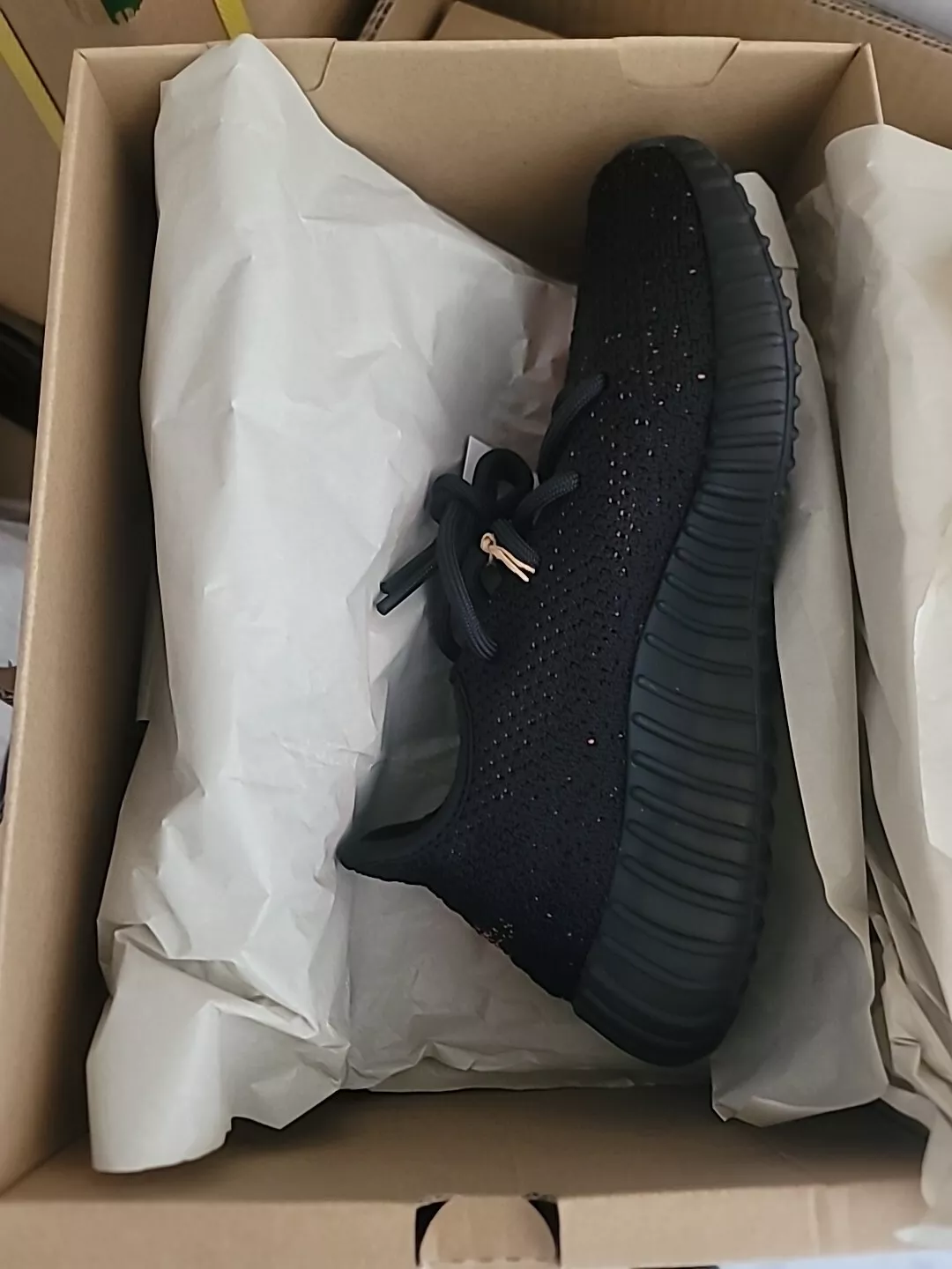 OG 350 V2 adidas Yeezy Boost 350 V2 “Core Black Red” review Sin Lerma 02