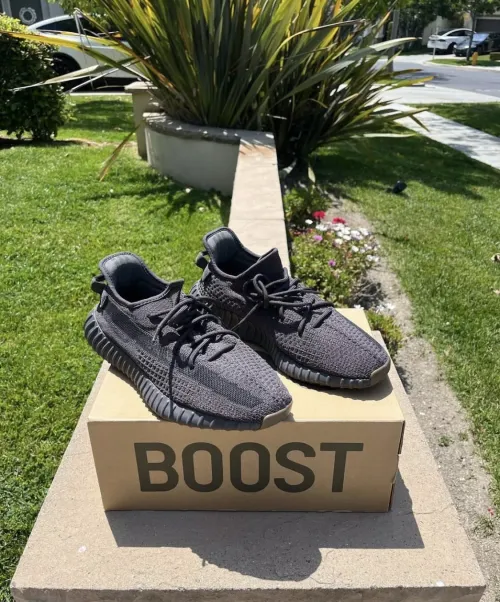OG Adidas Yeezy Boost 350 V2 Cinder review 