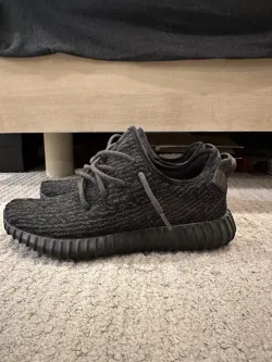 OG Adidas originals Yeezy Boost 350 Pirate Black review Lacy 01