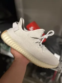 OG Adidas Yeezy Boost 350 V2 “Sesame” review Betsy 01