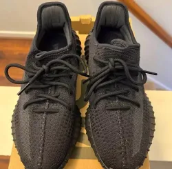 🔥🔥🔥Adidas Yeezy Boost 350 V2 Onyx review Josue g. 02