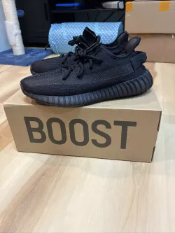 🔥🔥🔥Adidas Yeezy Boost 350 V2 Onyx review John Barbarulo 02