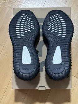 🔥🔥🔥Adidas Yeezy Boost 350 V2 Static Black Reflective  review Tony 01