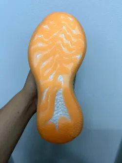 AH Adidas Yeezy Boost 380 Mist Peach Powder review Martha Present 01