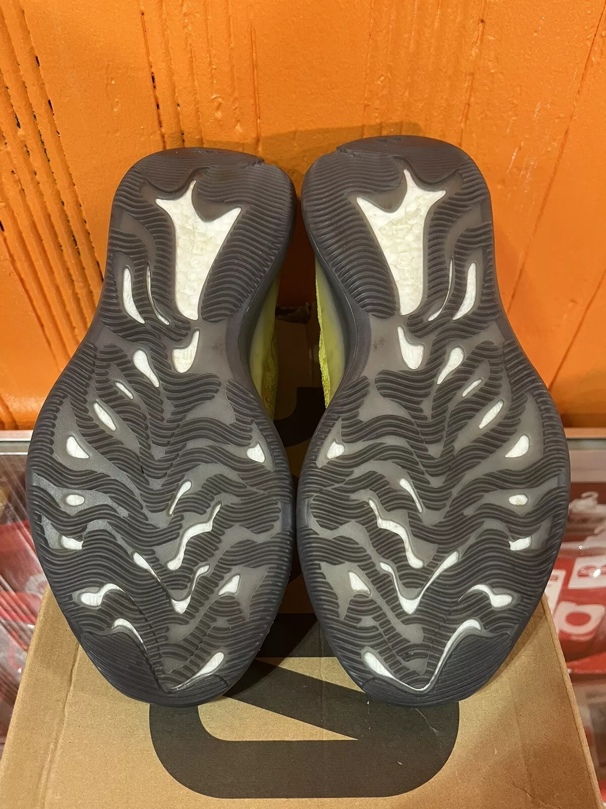 AH Adidas Yeezy Boost 380 Hylte Glow review Jeffrey Husman 01