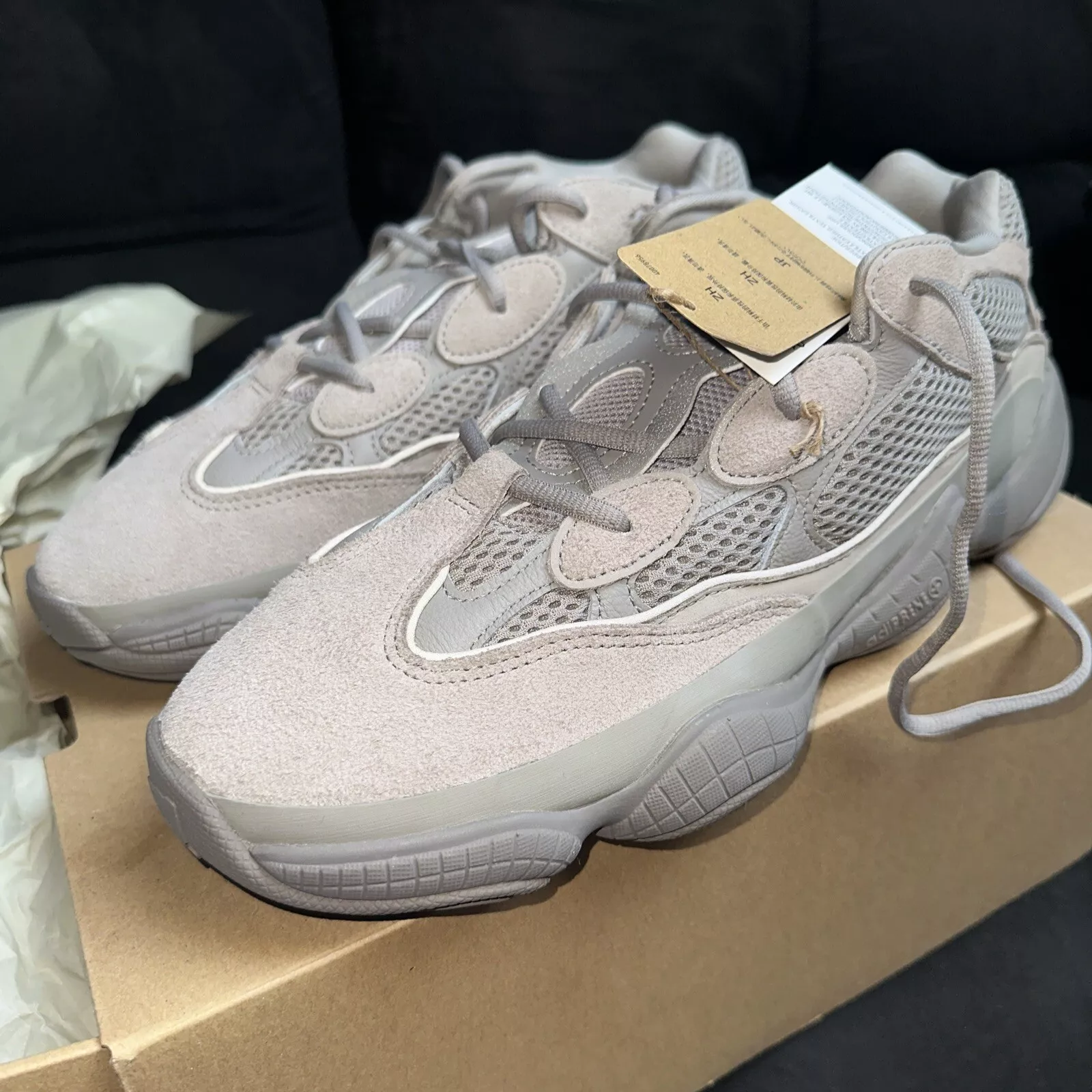AH Adidas Yeezy 500 Ash Grey review Sheri 01