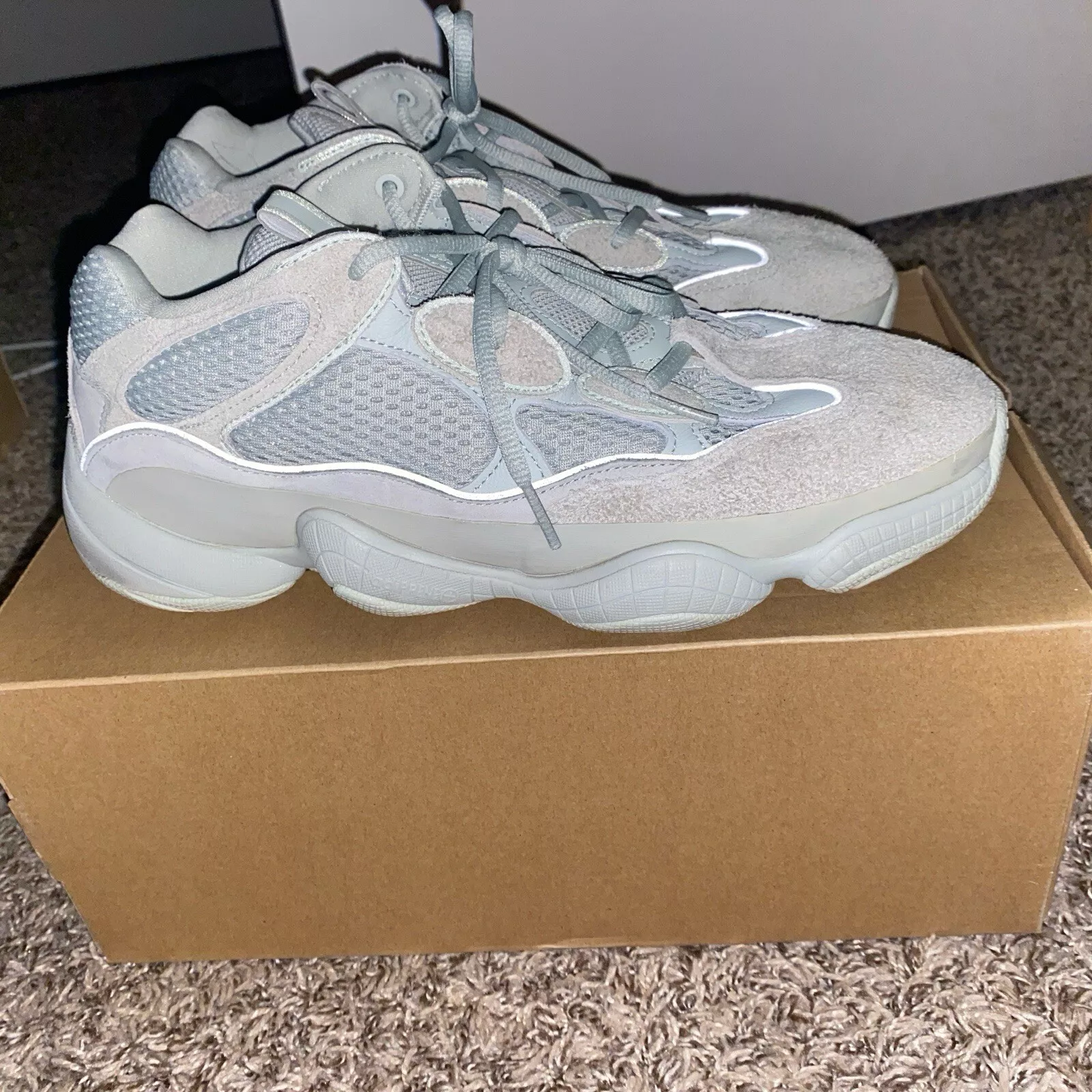 AH Adidas Yeezy 500 "Salt" review Beatrice Tate 01