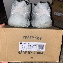 AH Adidas Yeezy 500 "Salt" review Beatrice Tate 02