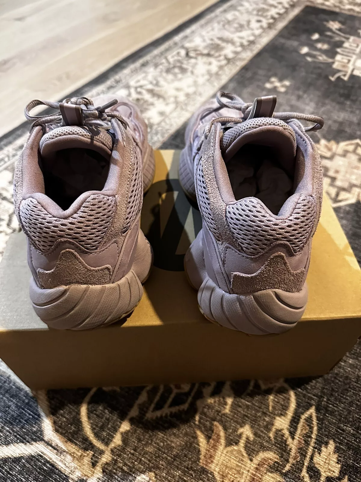 S2 Adidas Yeezy 500 “Soft Vision review Smokkkahontas 01