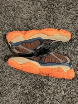 S2 Adidas Yeezy 500“Enflame" review Courtney 02