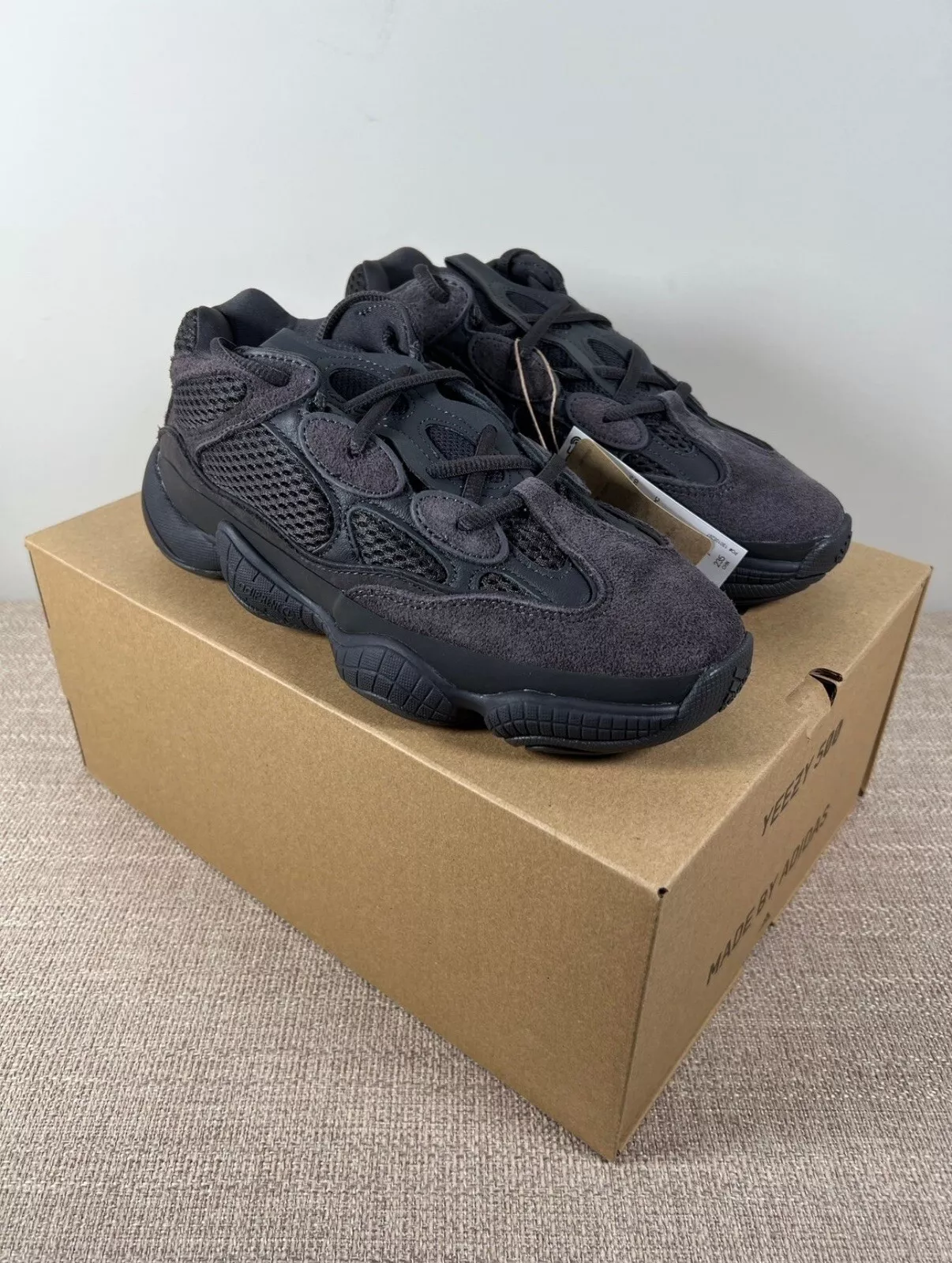 S2 Yeezy 500 “Utility Black” review Fadhel Baqer 02