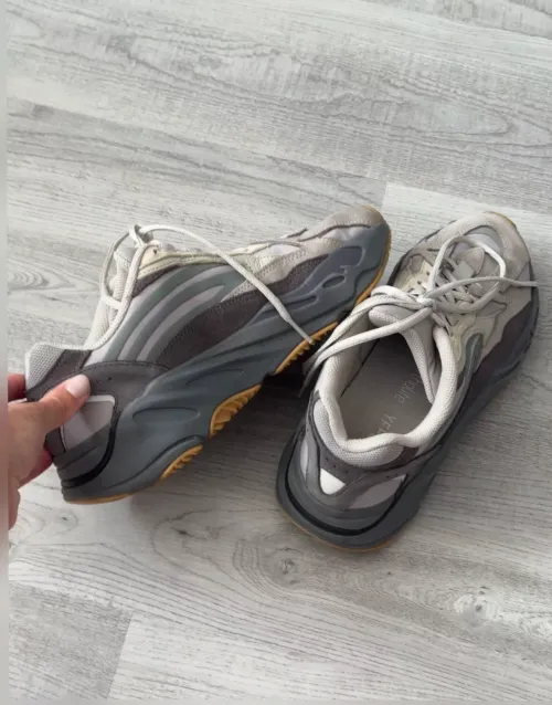 OG 700 Adidas Yeezy Boost 700 V2 “Tephra” review 