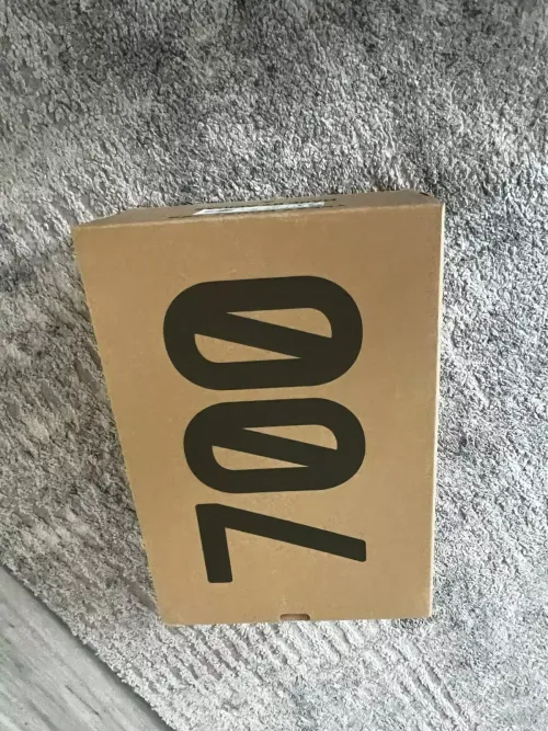 OG Adidas Yeezy Boost 700 LanYu review 