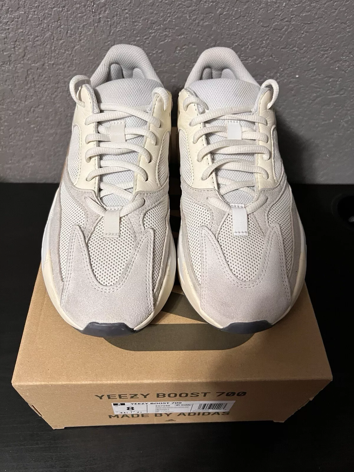 OG Yeezy Boost 700“Analog” review NICK 02