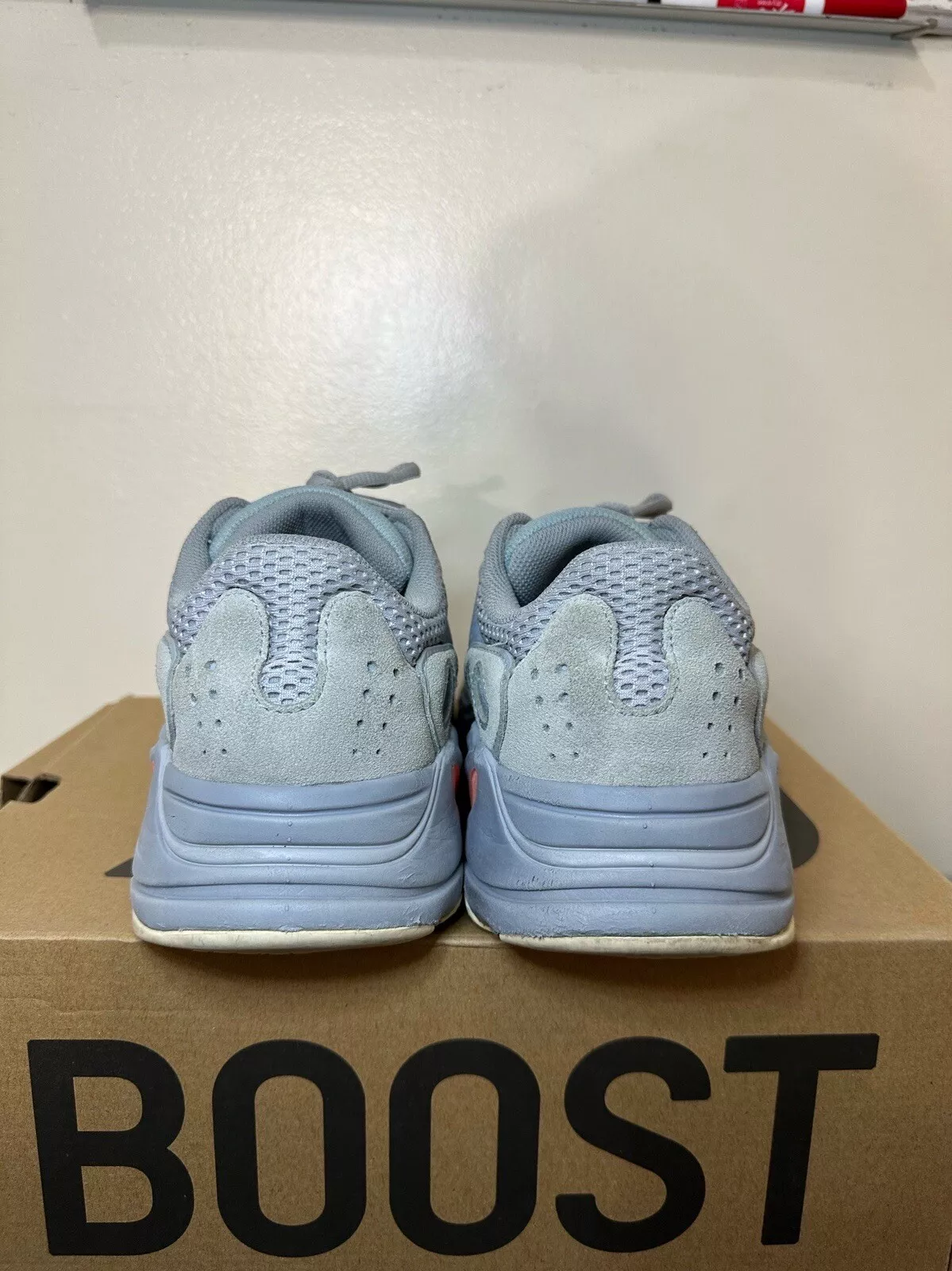 S2 Yeezy Boost 700“Inertia” review Jack 02