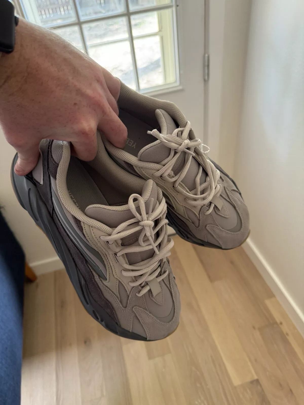 S2 Adidas Yeezy Boost 700 V2 “Tephra” review Great❤️ 02