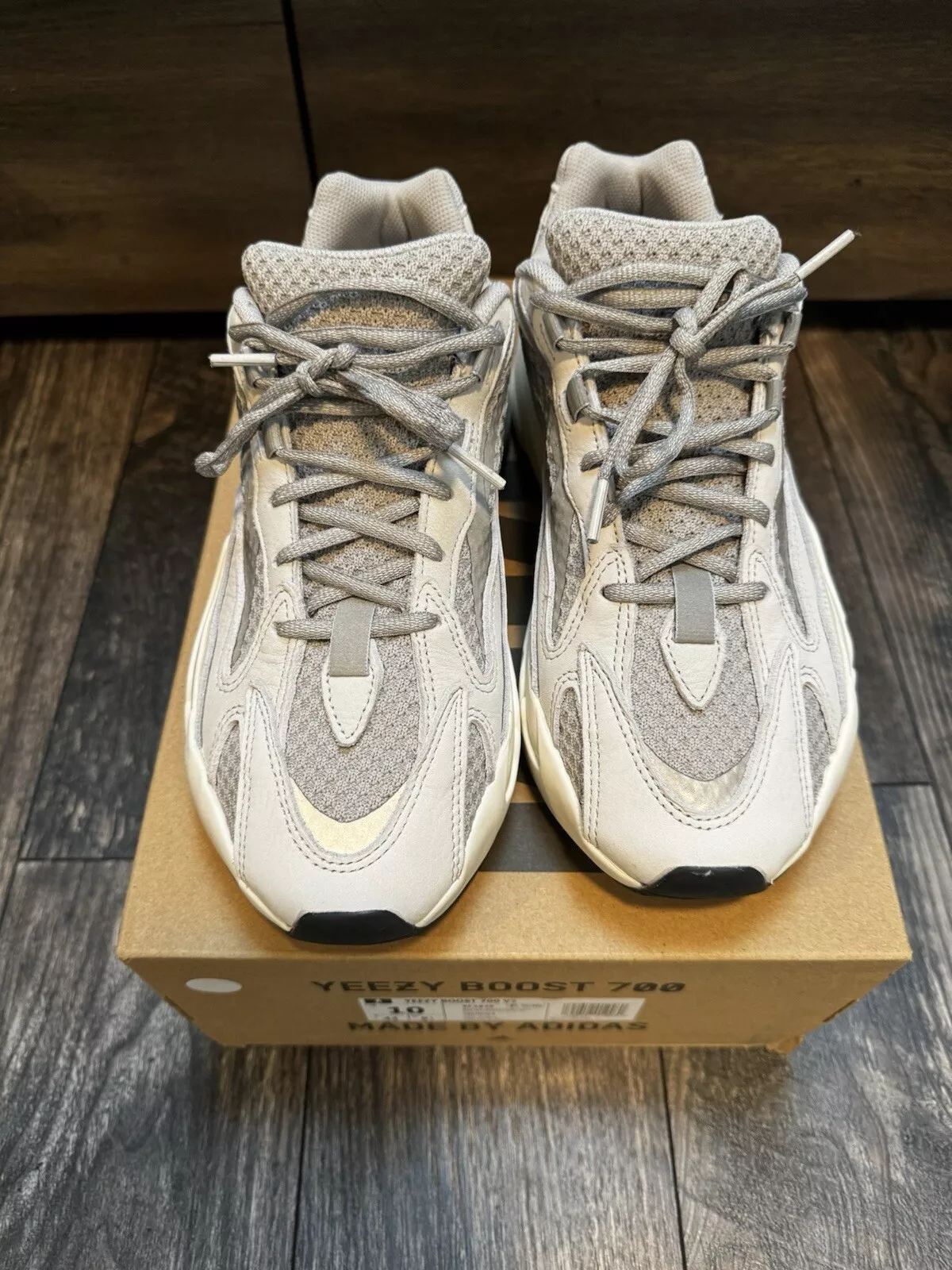 S2 Yeezy Boost 700 V2 “Static” EF2829 review Nakeya 02