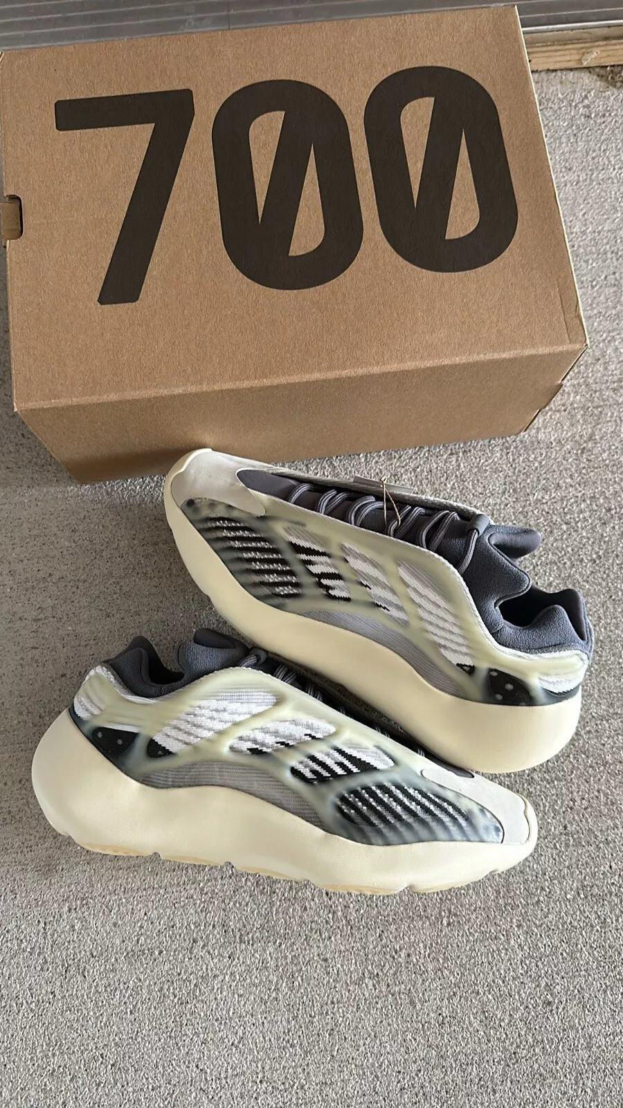 S2 Adidas Yeezy 700 V3 Fade Salt review Paul Swain 02
