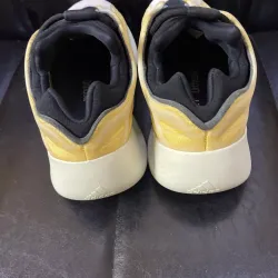 S2 Adidas Yeezy 700 V3 Mono Safflower review TLP 02