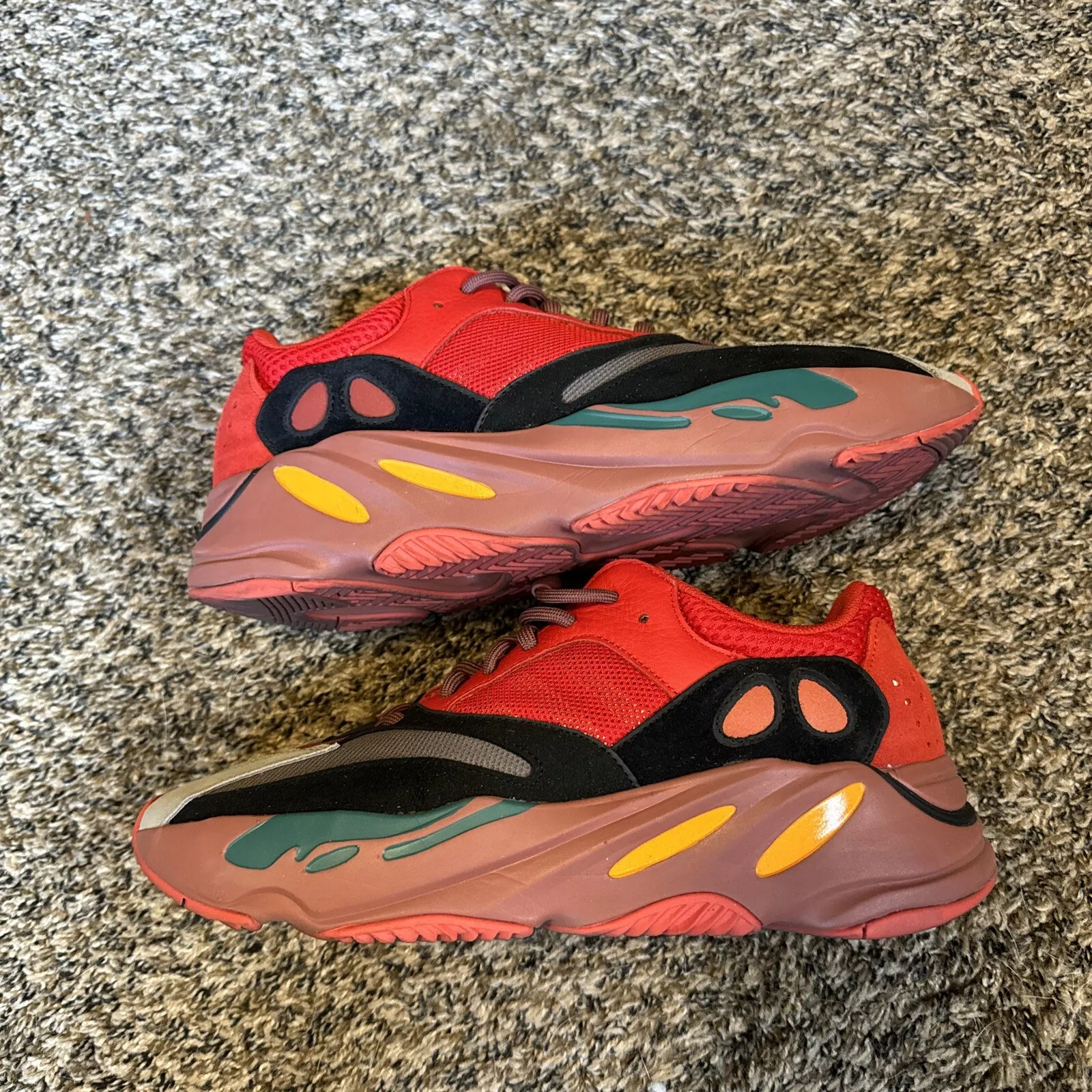 S2 Adidas Yeezy Boost 700 Hi-Res Red review Space Suit Skeleton 02