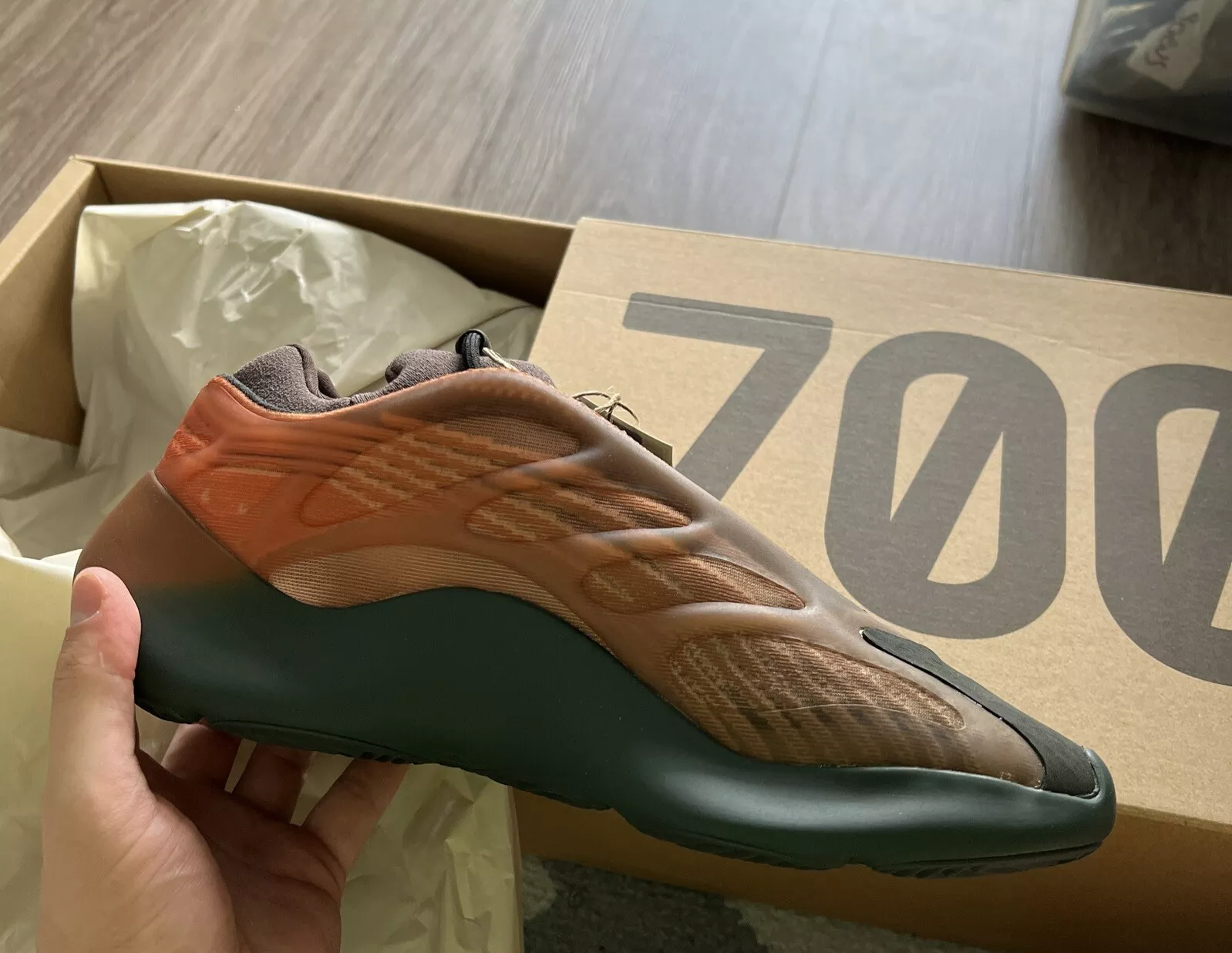 S2 Adidas YEEZY Yeezy 700 V3 'Copper Fade' review Just me 01
