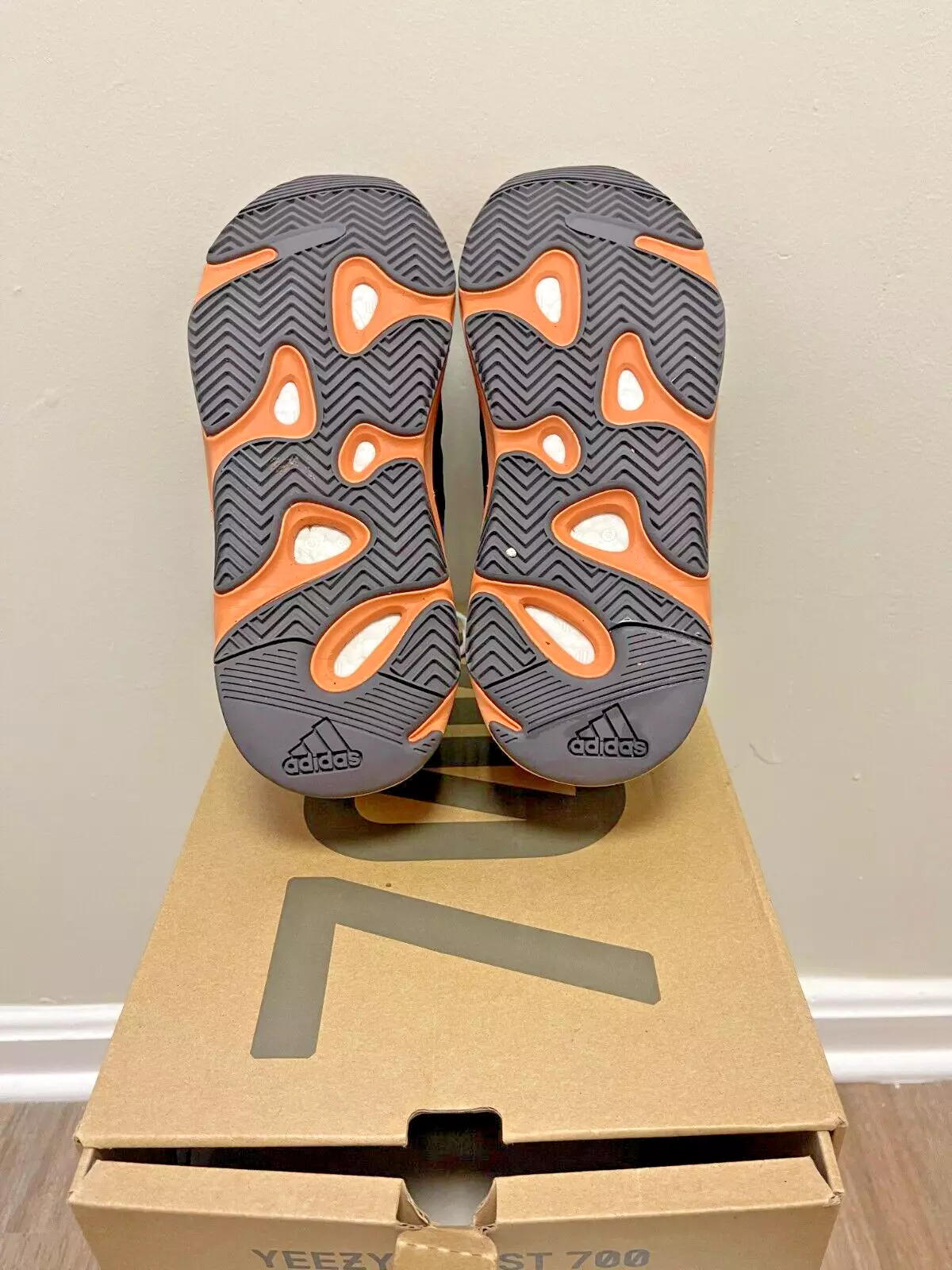 S2 Yeezy Boost 700 BRBLUE review Jeremy Hill 02