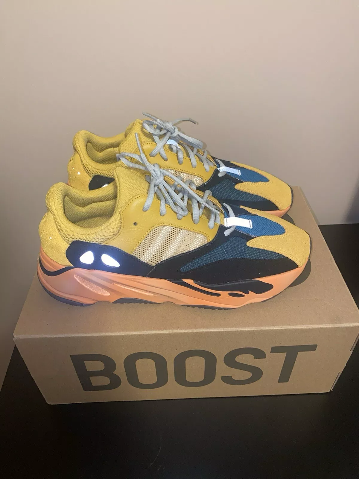 S2 Adidas Yeezy Boost 700 “SUN" review Alicia Corona