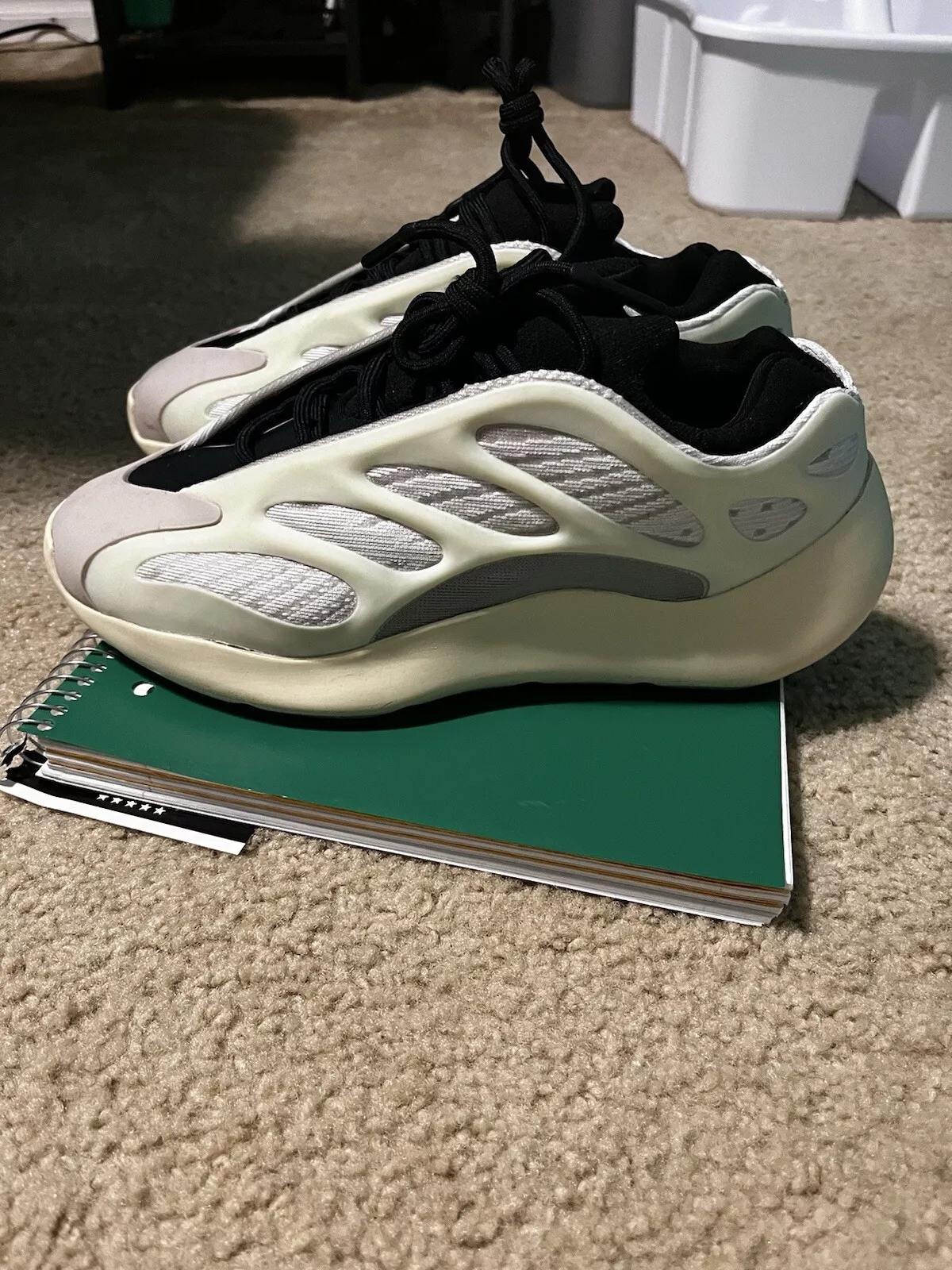 S2 Adidas Yeezy 700 V3 “Azael”Real Boost review Other 01