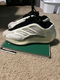 S2 Adidas Yeezy 700 V3 “Azael”Real Boost review Other 01