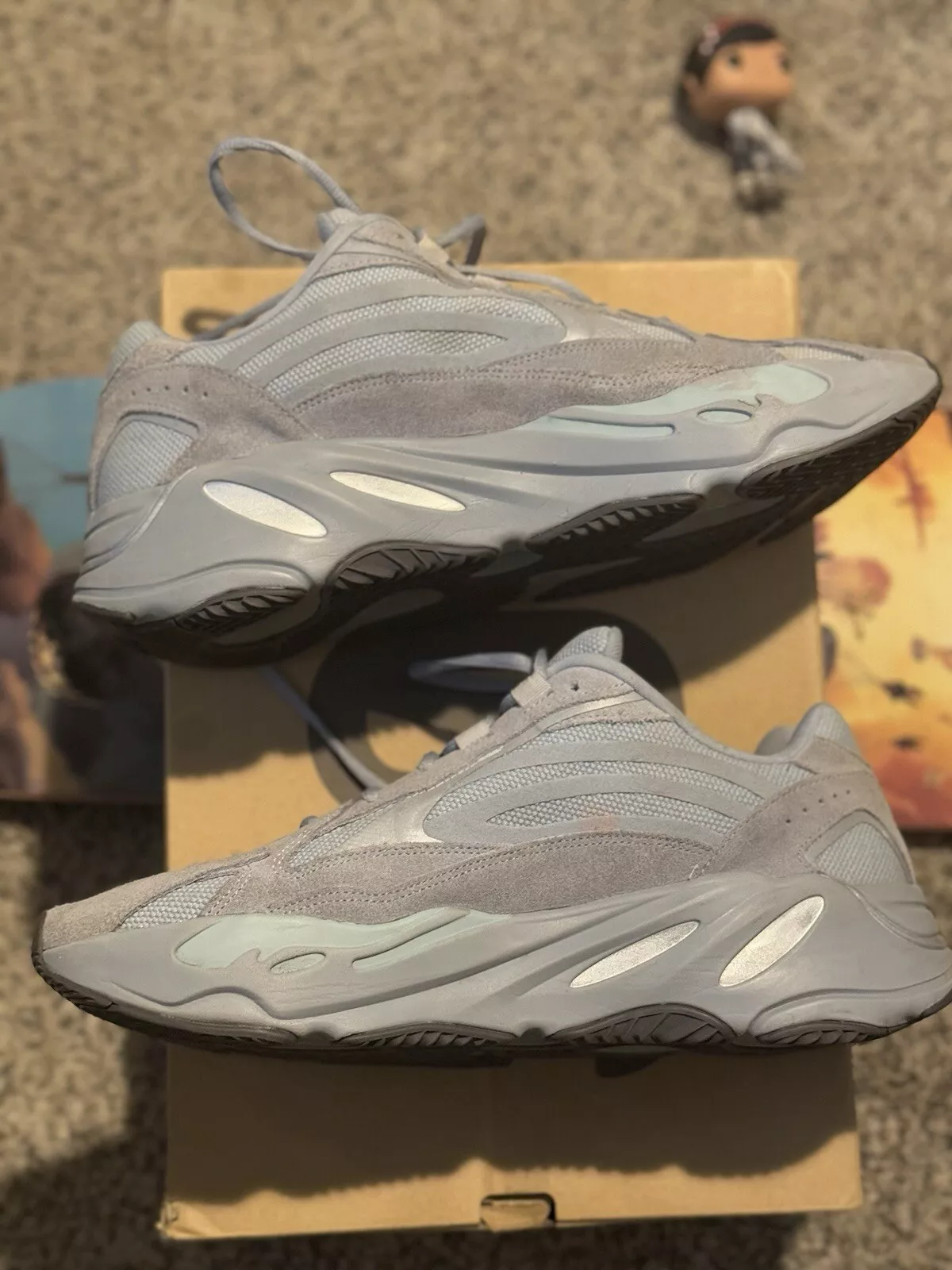 S2 Adidas Yeezy Boost 700 V2 “Hospital Blue”Real Boost review Samantha 03
