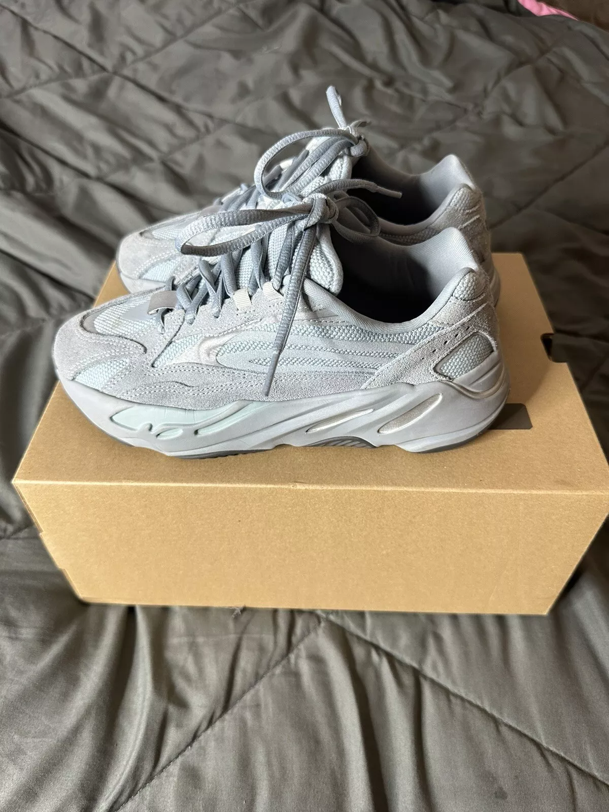 S2 Adidas Yeezy Boost 700 V2 “Hospital Blue”Real Boost review Michael W.