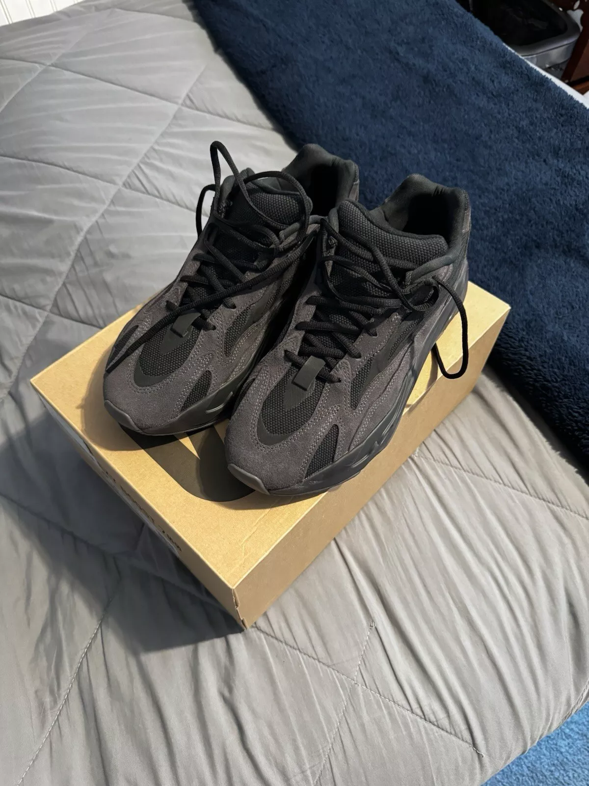 S2 700 V2 Yeezy Boost 700 V2 Vanta  review Misty