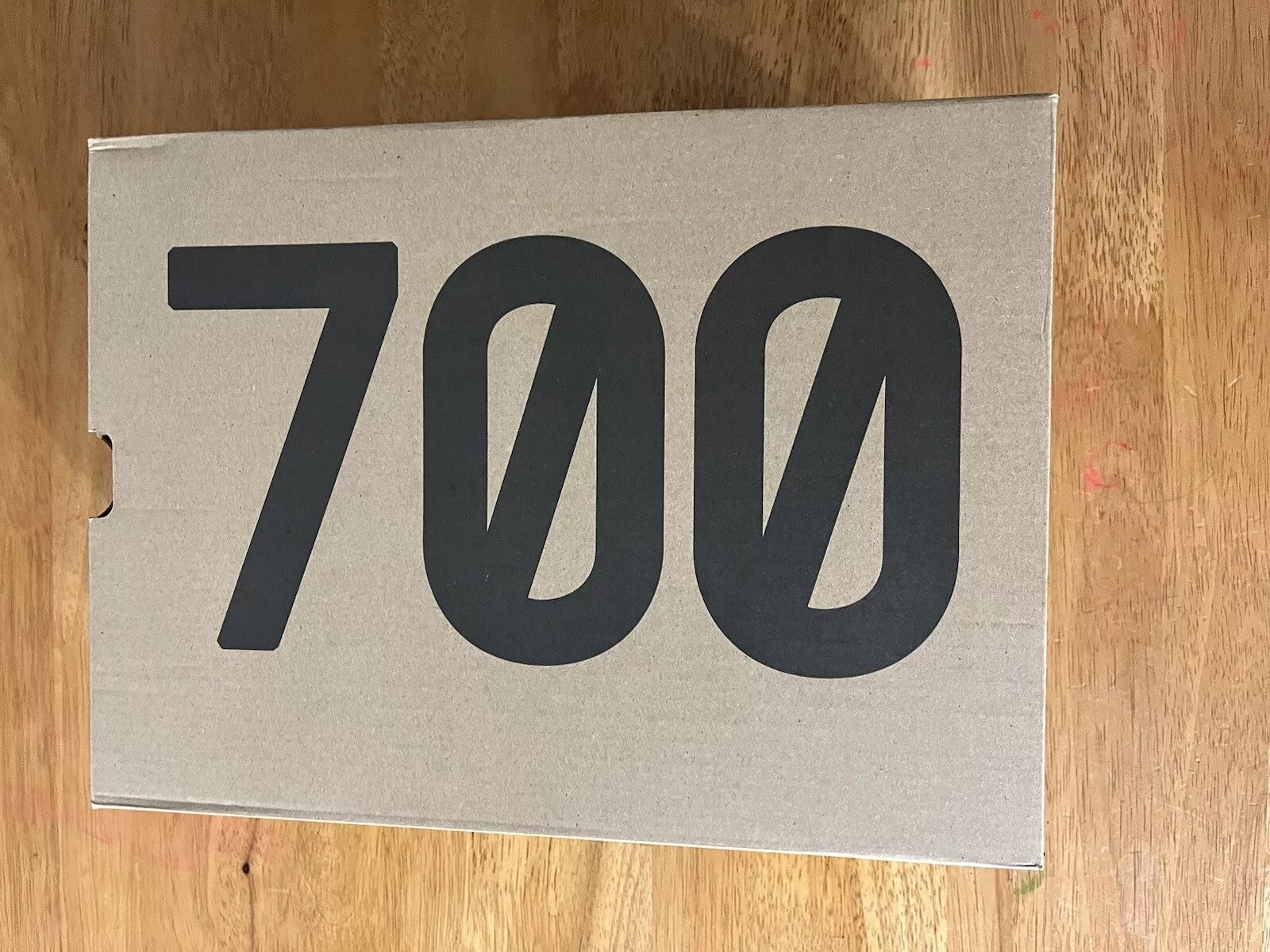 S2 700 V2 Yeezy Boost 700 V2 Vanta  review Esperanza 01
