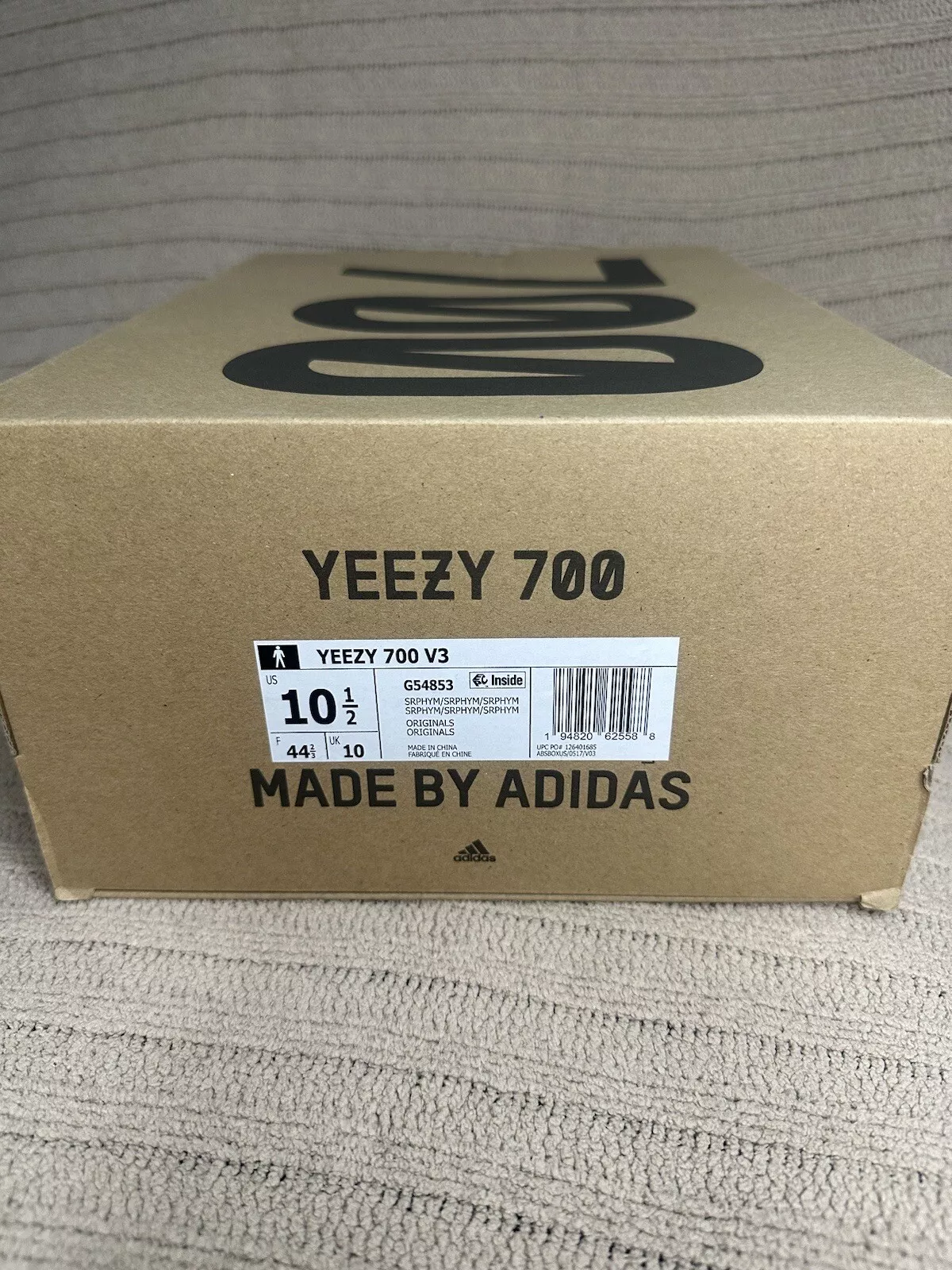 S2 Adidas Yeezy Boost 700 V3 Srphym review Obinna 03