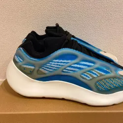 S2 Adidas Yeezy Boost 700 V3 Azareth Basf Boost review Sean 02