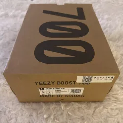 AH Adidas Yeezy Boost 700 Enflame Amber review Masten 01