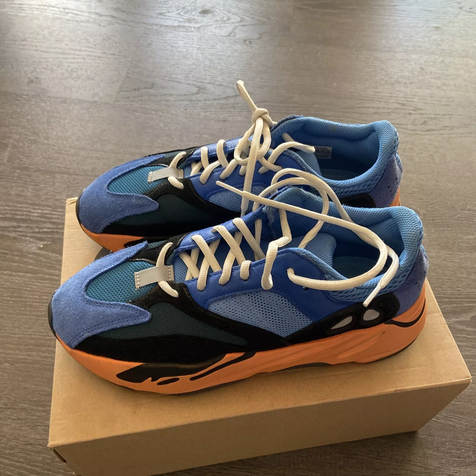 AH Yeezy Boost 700 BRBLUE review Kyron Spears 01
