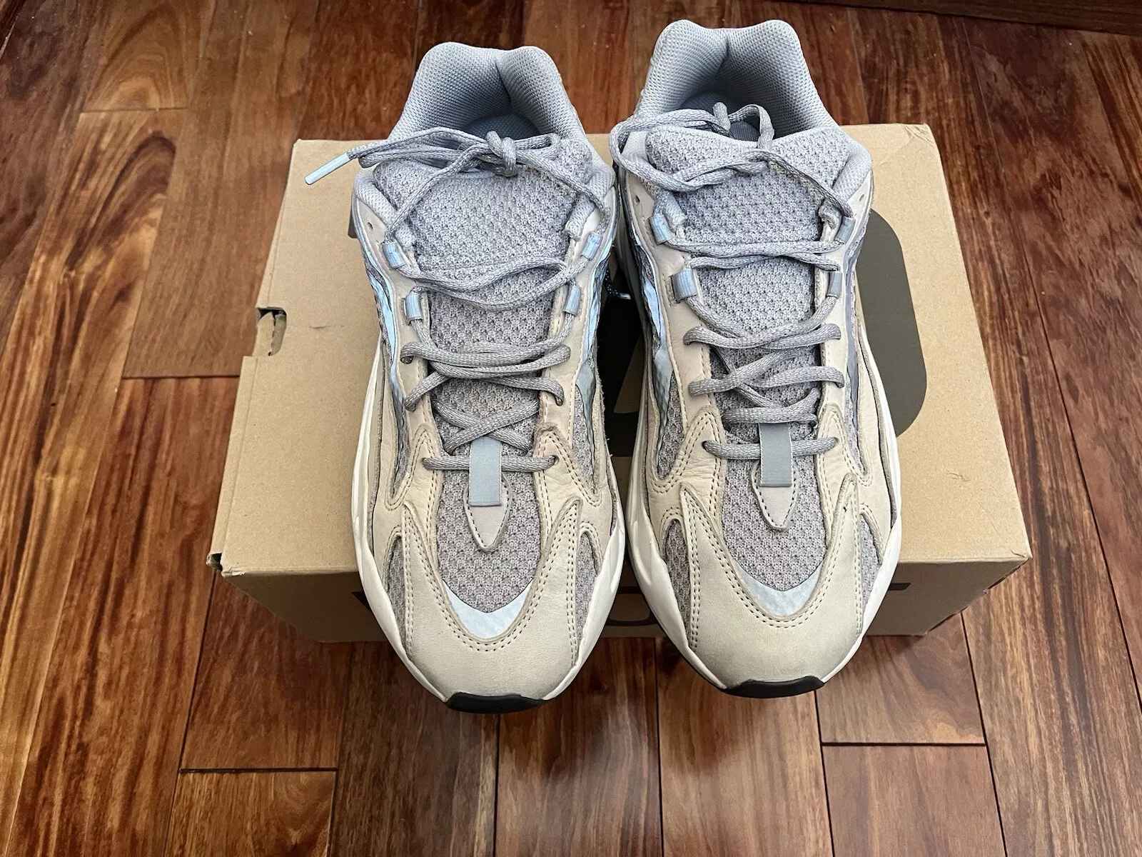 AH Adidas Yeezy Boost 700 V2 “Cream” review Great❤️ 03