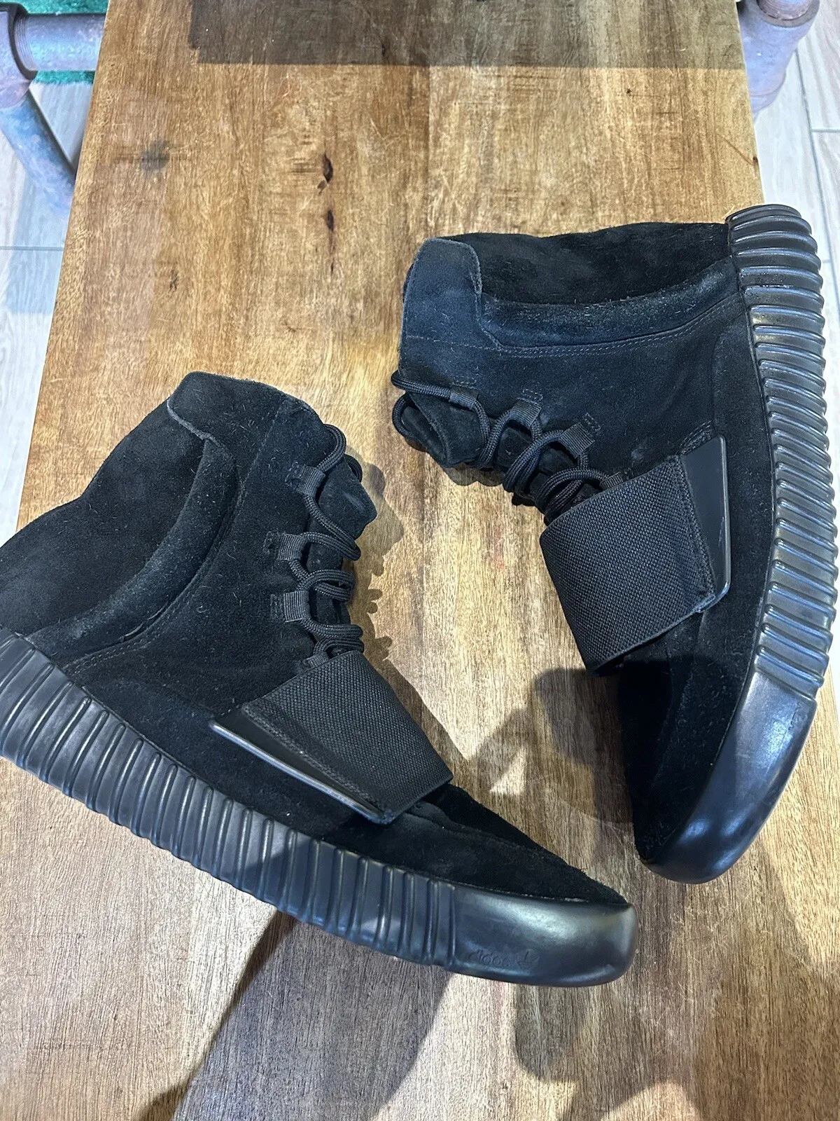 Adidas Yeezy Boost 750 Black review Juan Hernandez