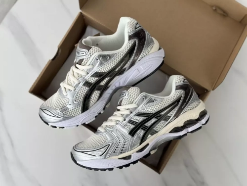 Asics Gel Kayano 14 'Silver Cream' review 