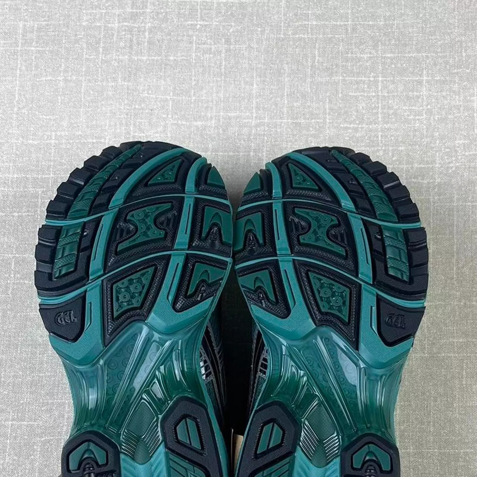 UNAFFECTED x Gel Kayano 14 'Infinite Wonders Pack - Posy Green' review Falalalala 01