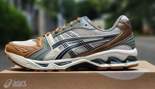 Asics Gel Kayano 14 'Vanilla Tarmac' review 