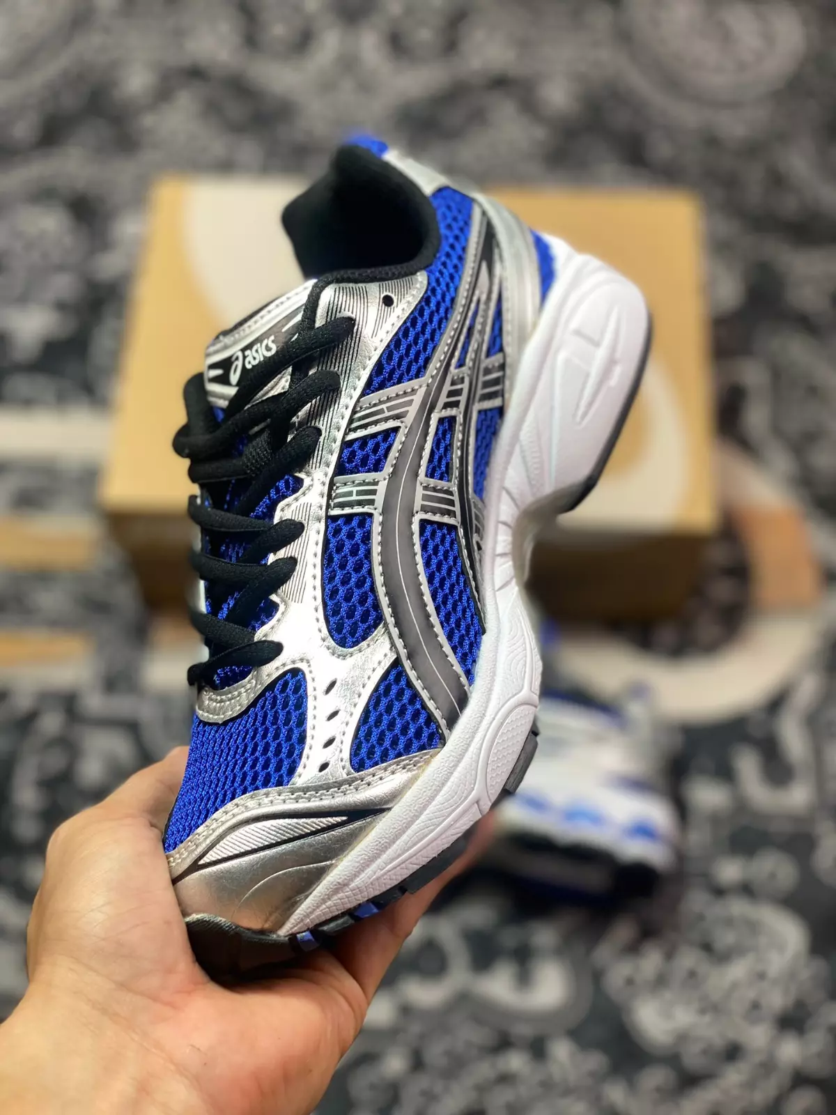 Asics Gel Kayano 14 'Monaco Blue Silver' review Jude Dietz 02
