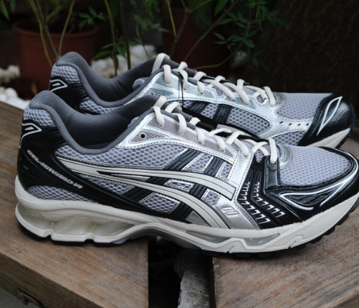 Asics Gel Kayano 14 'Black Glacier Grey' review TinySkate 01