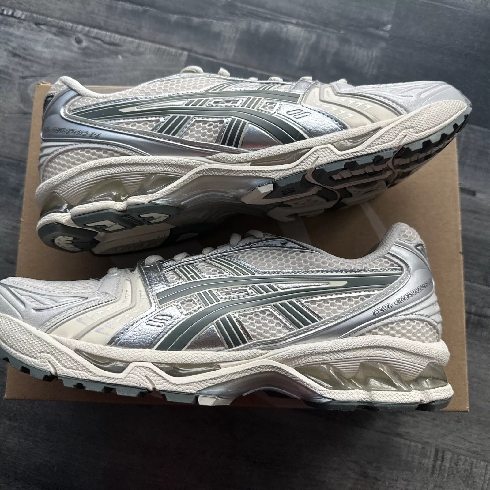 Asics Gel Kayano 14 'Birch Dark Pewter' review Ana Flores 01