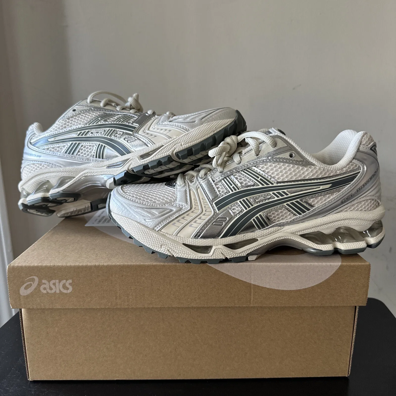 Asics Gel Kayano 14 'Birch Dark Pewter' review Dennis Sandford 01