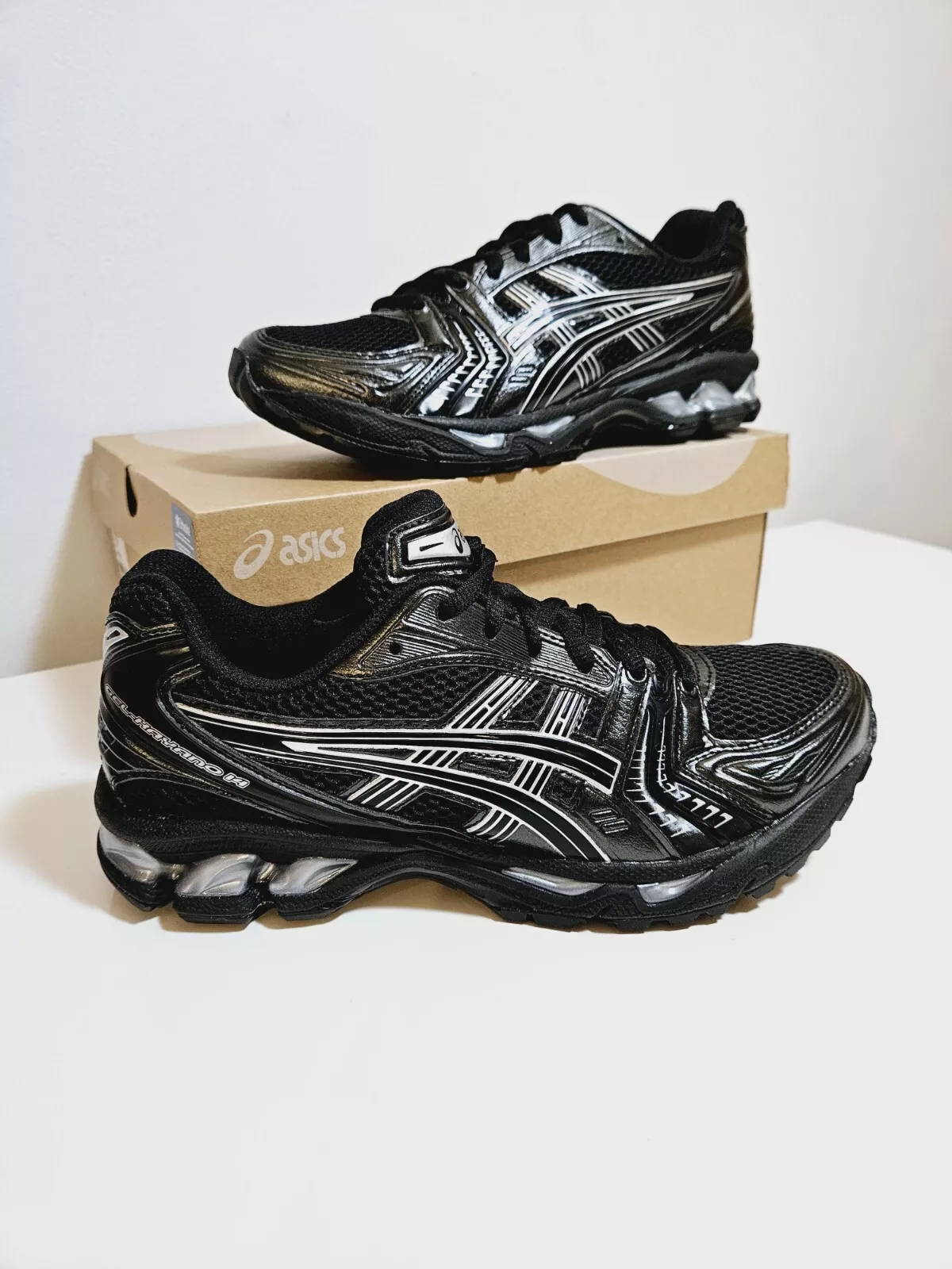 Asics Gel Kayano 14 'Black Pure Silver' review Lester jiron